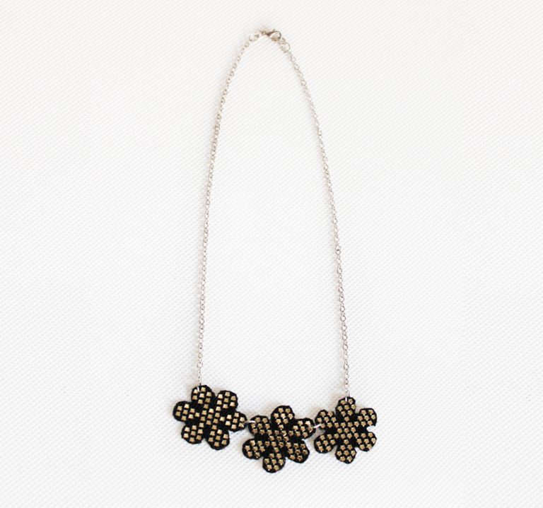 گردنبند شکوفه